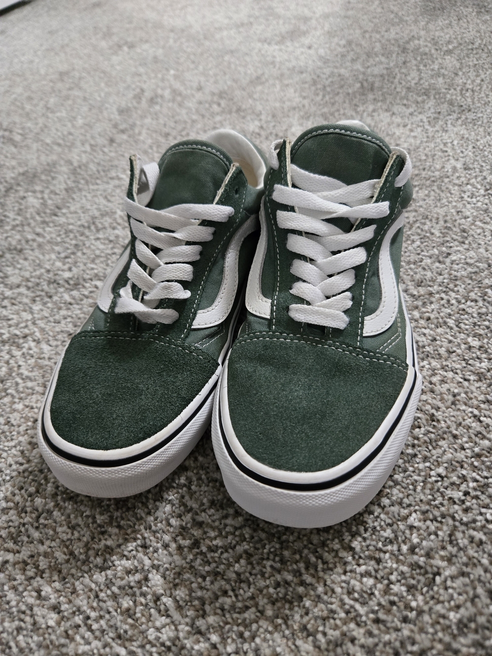 Vans Old Skool Green/White Suede Lace-Up Low Top Sneakers Men’s 5.5, Women's 7